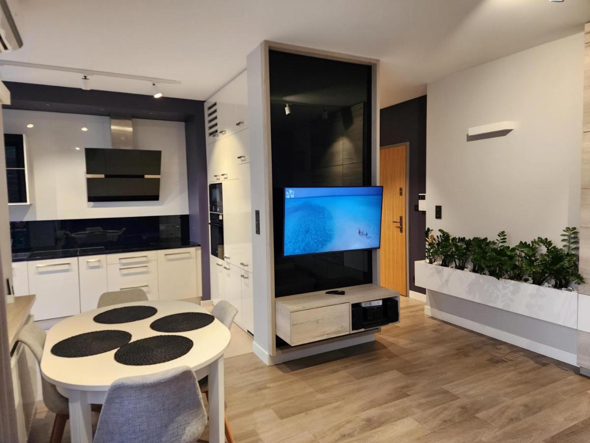 Nadmorski Dwor Modern Apartment Gdansk Exterior photo